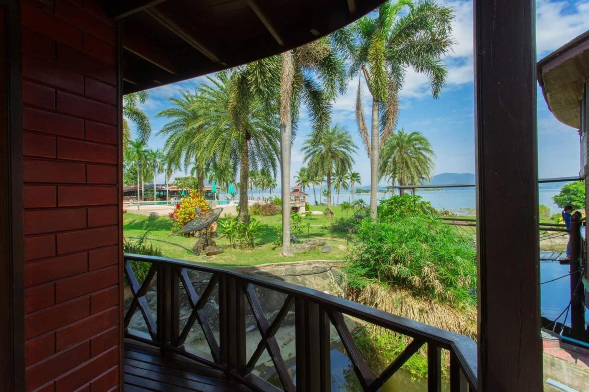 Kaengkrachan Boathouse Paradise Resort Kaeng Kachan Ruang foto
