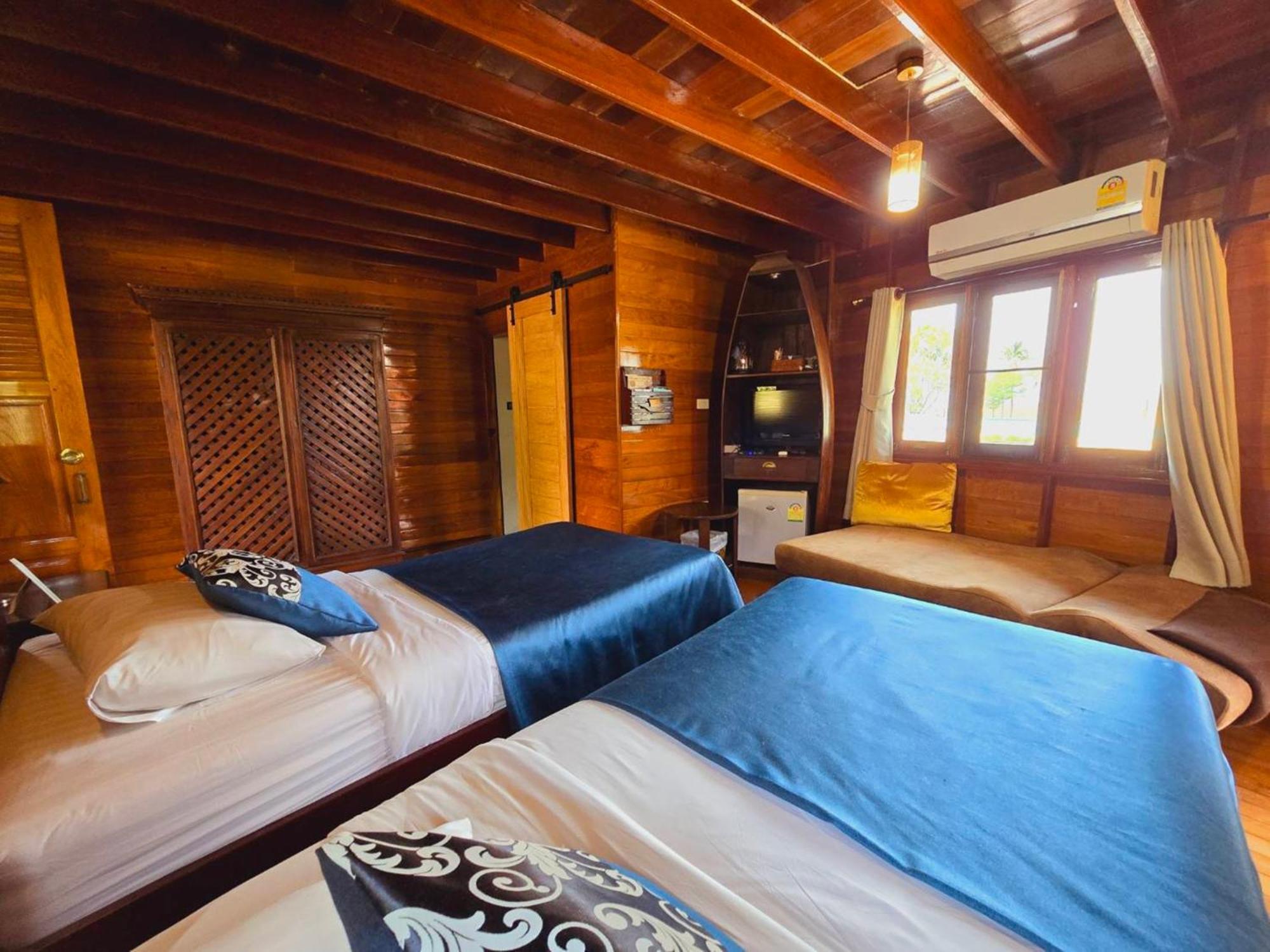 Kaengkrachan Boathouse Paradise Resort Kaeng Kachan Bagian luar foto
